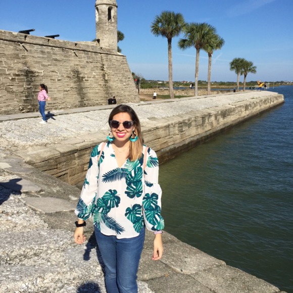 Meet your Posher, Maria - Picture 1 of 1